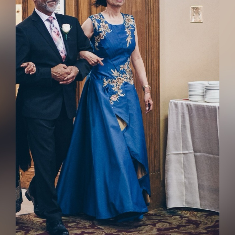 HOST PICK Teal and gold gown
